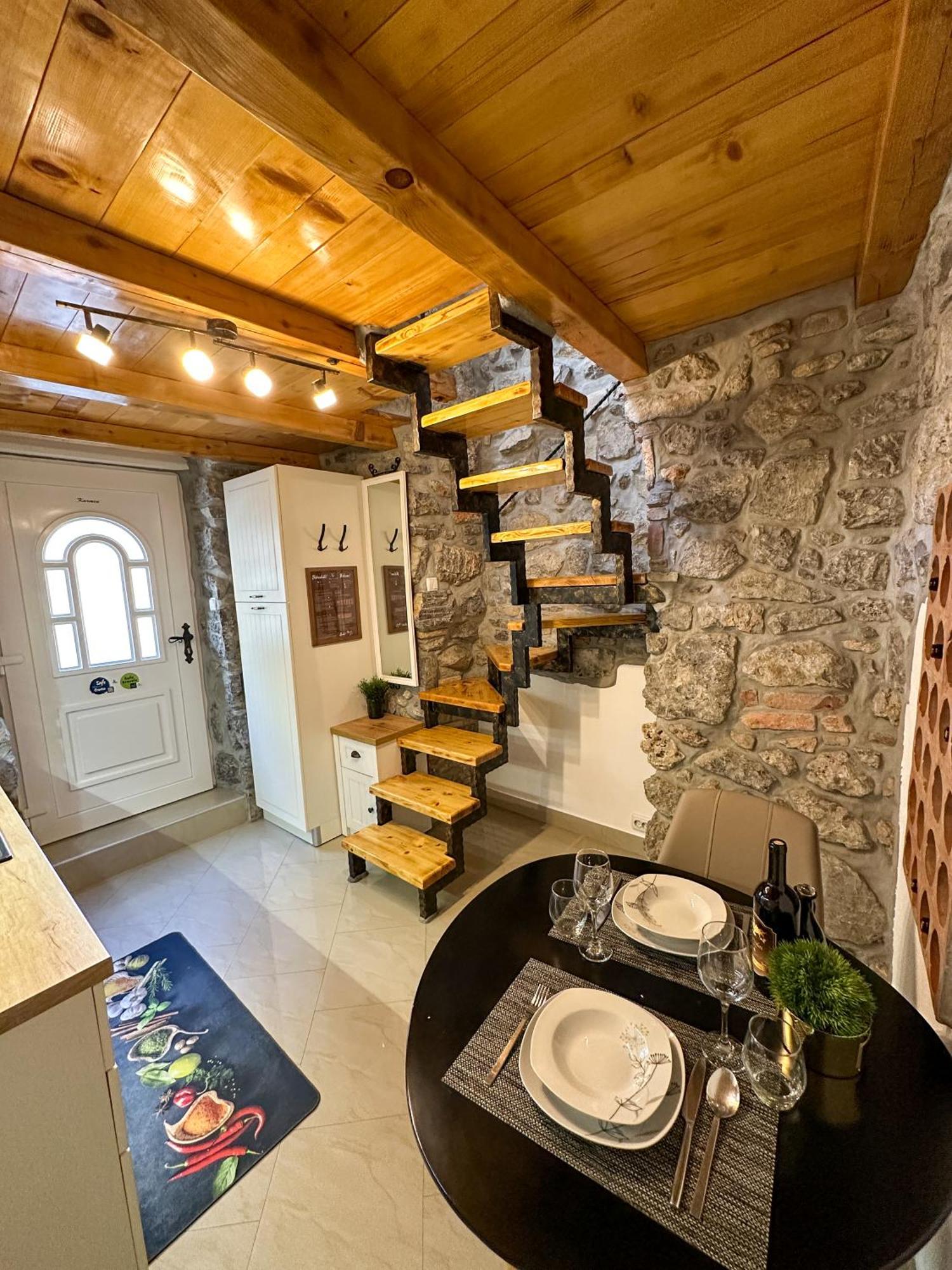 אופטיה Villa Volos Apartment Karmen With Roof Terrace, Sea View, Free Private Parking מראה חיצוני תמונה